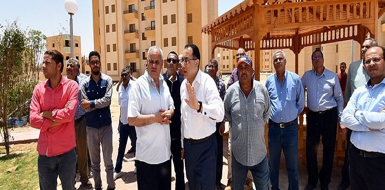 Madbouly Pays Construction Sites in 6th of October City A Visit