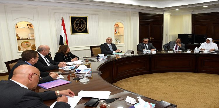 El Gazzar Reviews Real Estate Development Bill