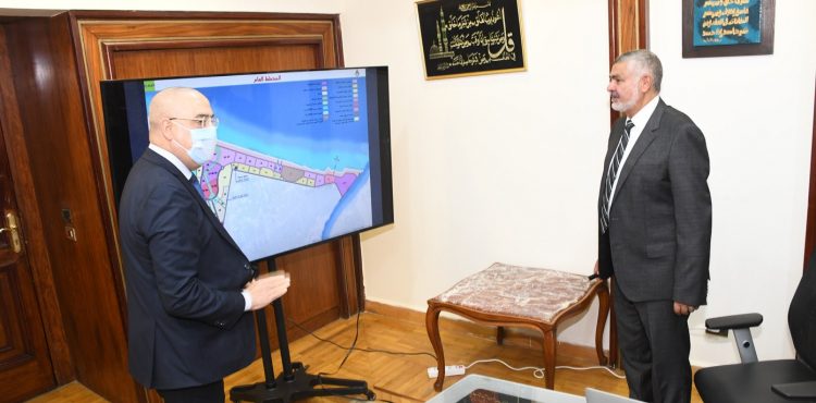 وزير الإسكان يتابع المخطط الاستراتيجي العام لمدينة رشيد الجديدة