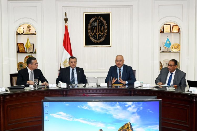 Ministers of Housing, Tourism Discuss Cooperation to Execute Development Strategy