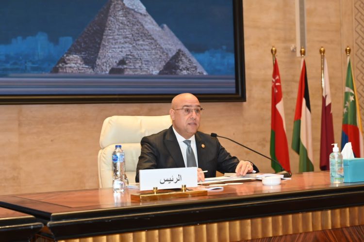 «الجزار» يتسلم رئاسة الدورة الـ 39 لمجلس وزراء الإسكان والتعمير العرب