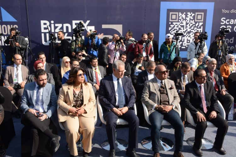 انطلاق معرض «بيزنكس» تحت شعار «استثمار بامتياز»