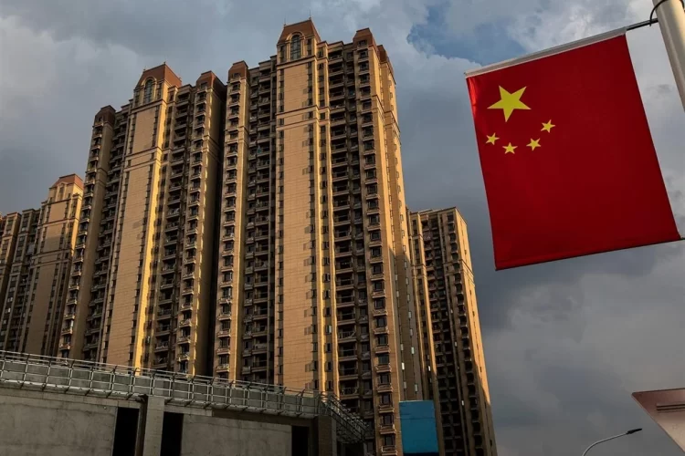 الصين تضخ 24 مليار دولار لدعم تمويل ديون كبار المطورين العقاريين