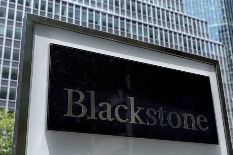 Blackstone Raises $30.4 bn for Real Estate Fund