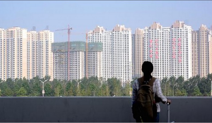 «جولدمان» يخفض توقعاته لأسهم الصين مع تزايد أزمة العقارات