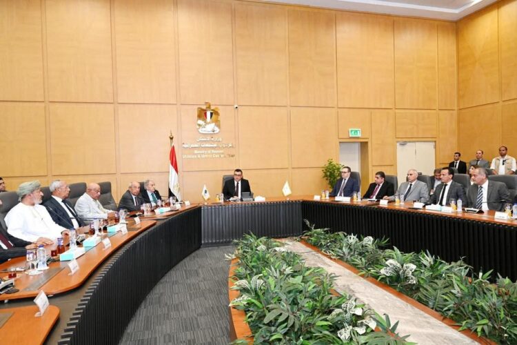 بمشاركة النقابات الهندسية لـ 18 دولة عربية.. “الإسكان” تُعزّز التعاون العربي في تصدير العقار