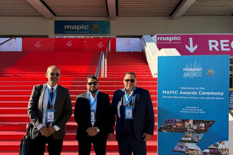 %d8%a5%d9%85%d8%aa%d9%84%d8%a7%d9%83-%d8%aa%d8%b9%d8%b2%d8%b2-%d9%85%d9%83%d8%a7%d9%86%d8%aa%d9%87%d8%a7-%d8%a7%d9%84%d8%b9%d8%a7%d9%84%d9%85%d9%8a%d8%a9-%d8%a8%d9%85%d8%b4%d8%a7%d8%b1%d9%83%d8%a9