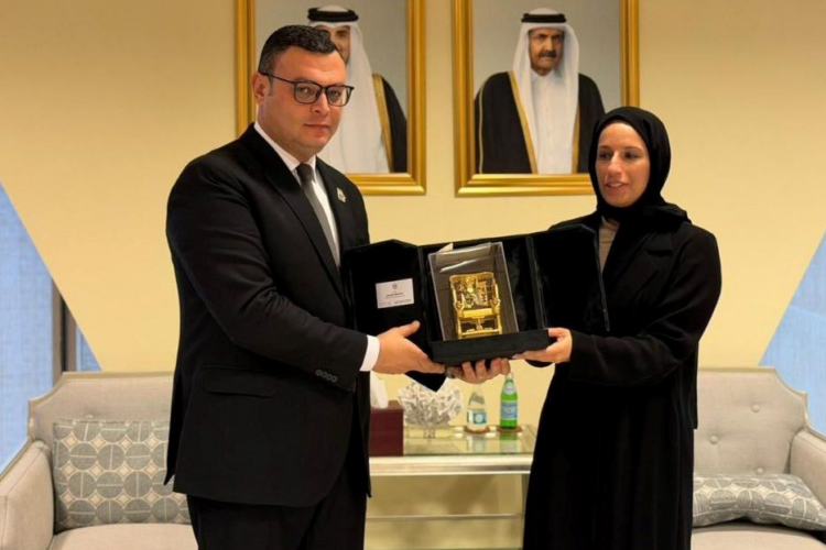 Housing Minister Meets Qatari Minister of Social Development to Enhance Cooperation and Provide Adequate Housing