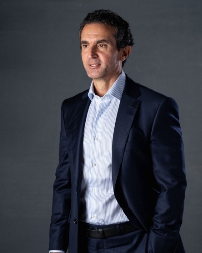 %d8%ad%d8%b3%d9%86-%d8%b9%d9%84%d8%a7%d9%85-%d8%a7%d9%84%d8%b9%d9%82%d8%a7%d8%b1%d9%8a%d8%a9-%d8%aa%d9%81%d9%88%d8%b2-%d8%a8%d8%ac%d8%a7%d8%a6%d8%b2%d8%a9-%d8%a7%d9%84%d8%b1%d9%8a