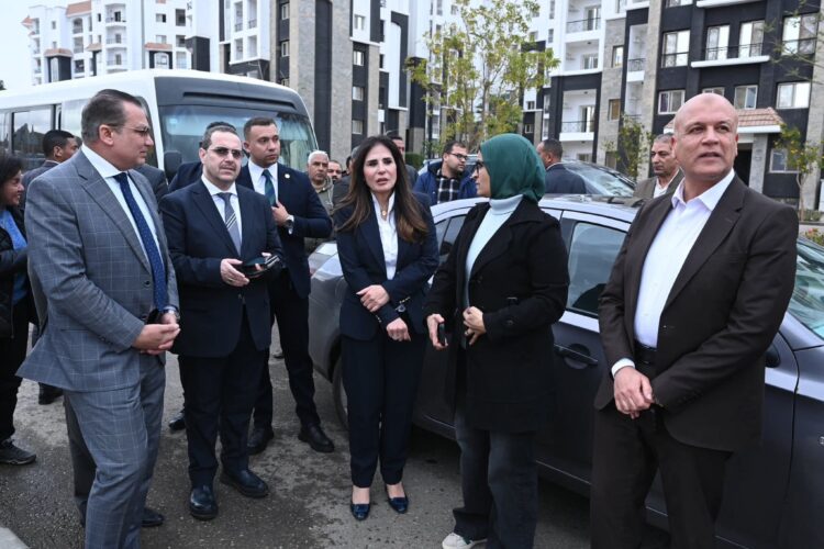 %d9%88%d8%b2%d9%8a%d8%b1%d8%a9-%d8%a7%d9%84%d8%a5%d8%b3%d9%83%d8%a7%d9%86-%d8%aa%d8%aa%d8%a7%d8%a8%d8%b9-%d9%85%d9%88%d9%82%d9%81-%d8%a7%d9%84%d8%ae%d8%af%d9%85%d8%a7%d8%aa-%d8%a8%d8%a7%d9%84%d8%ad